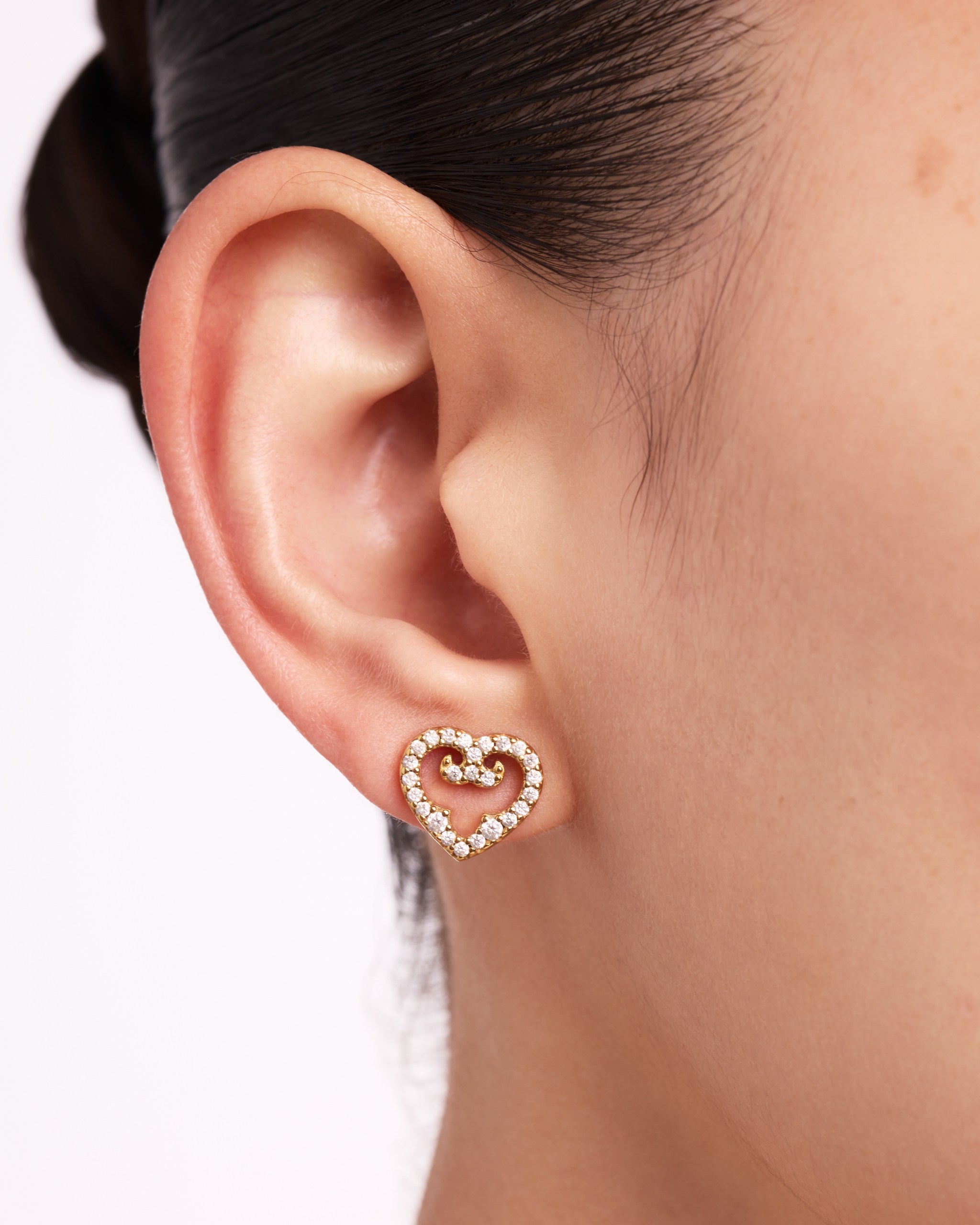 Heart Stud Earrings | Yellow Gold