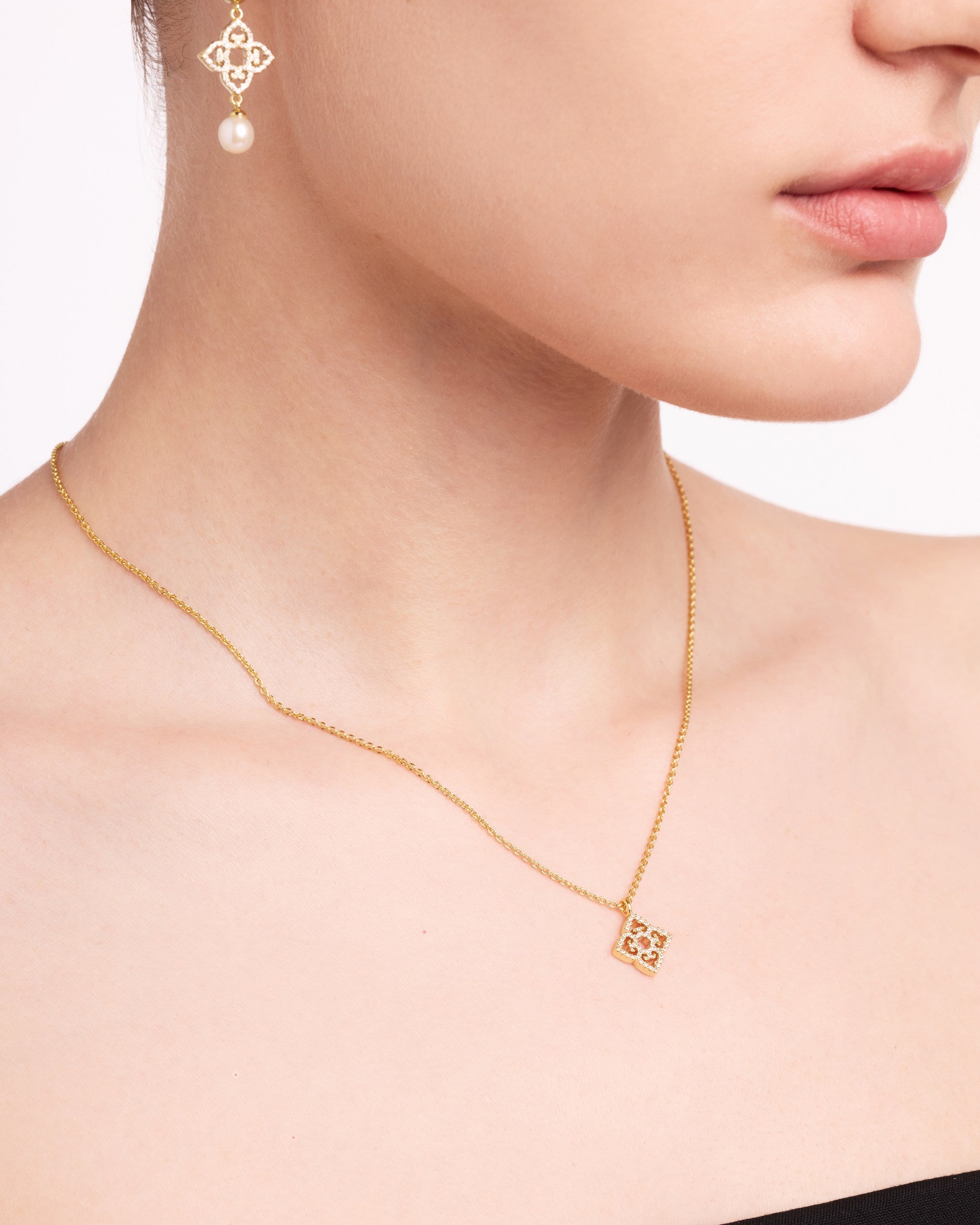 Classic Mini Pendant | Yellow Gold