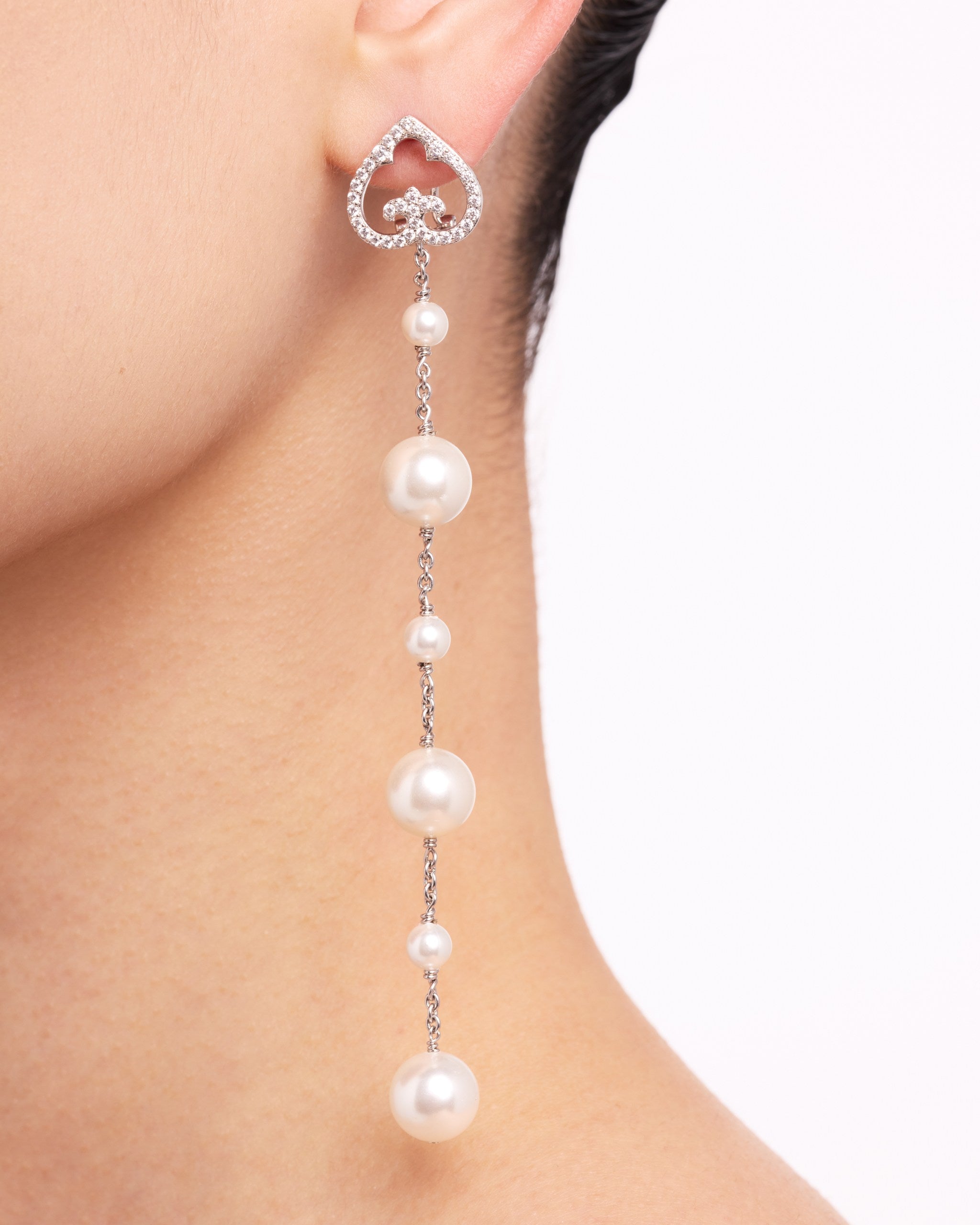 Three Pearl Heart Earrings | Rhodium