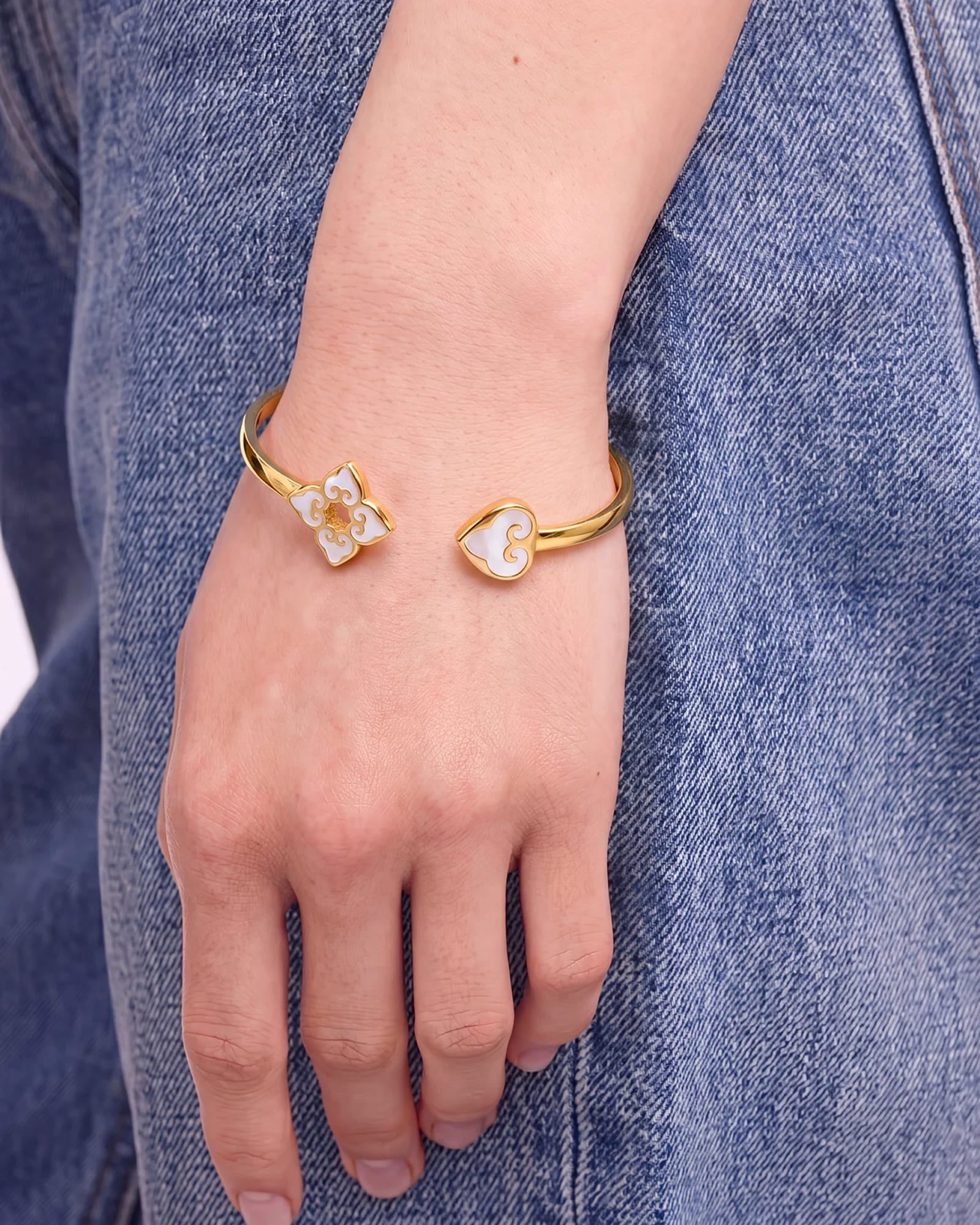 White Enamel Bracelet | Yellow Gold