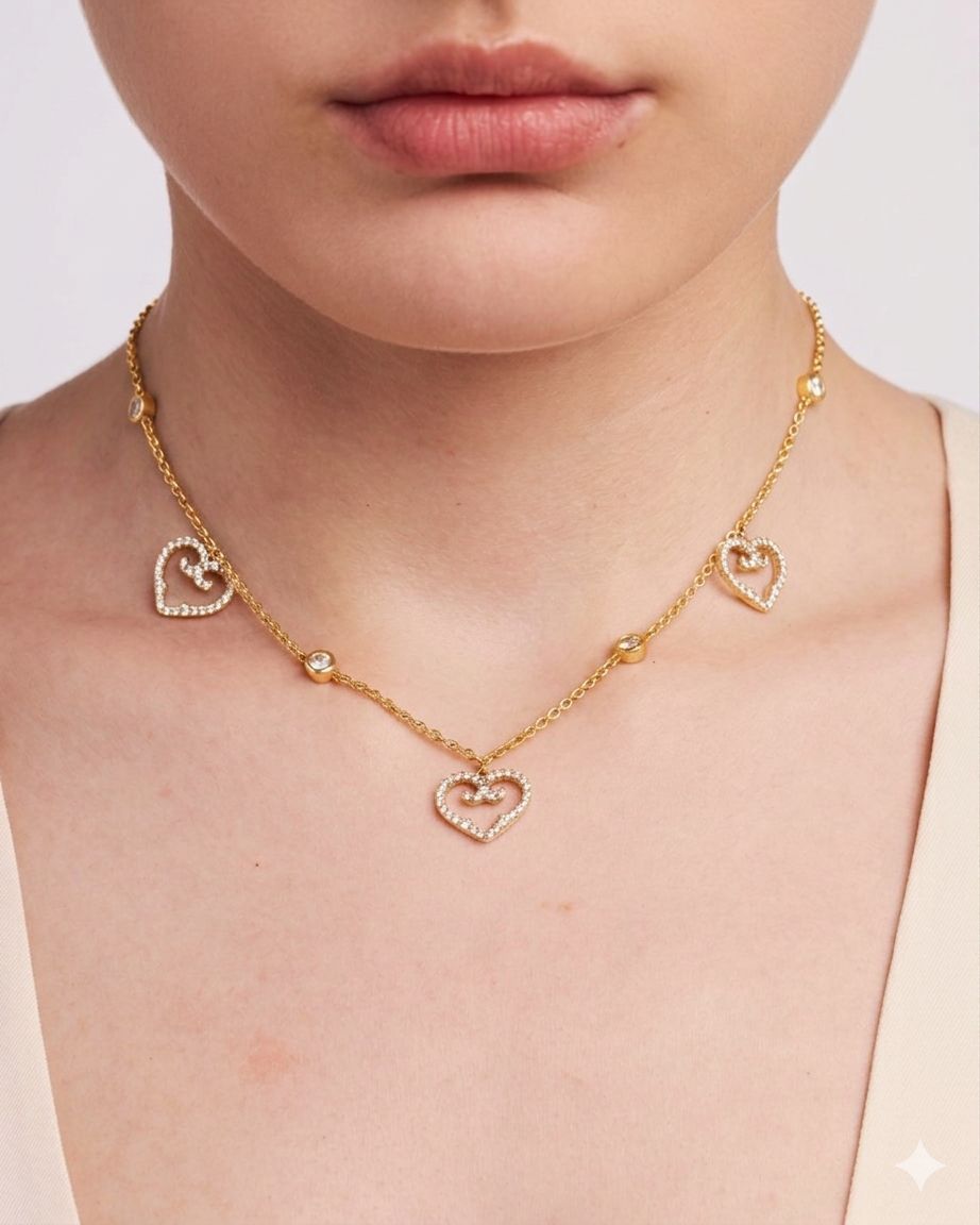 Three Hearts Choker | Yellow Gold