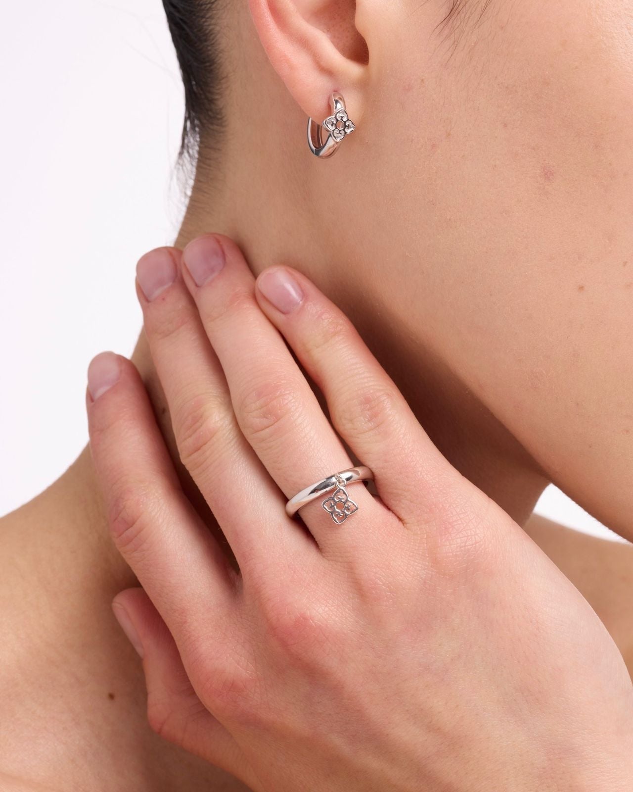 Classic Miniatures Ring | Rhodium