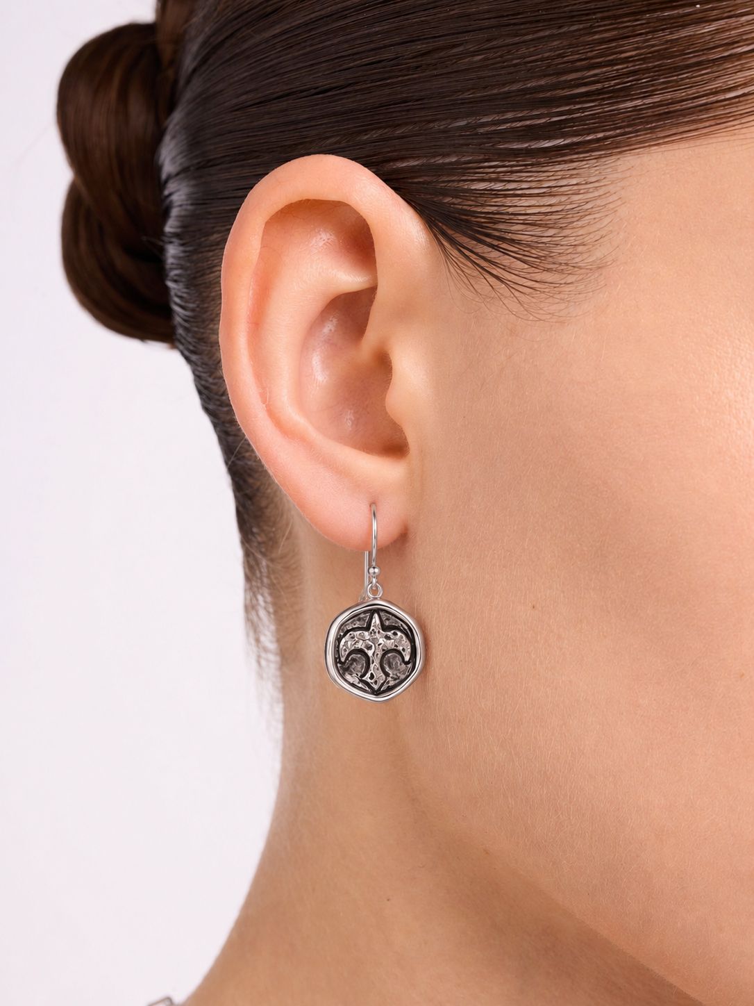 Antique Bird Earrings | Rhodium